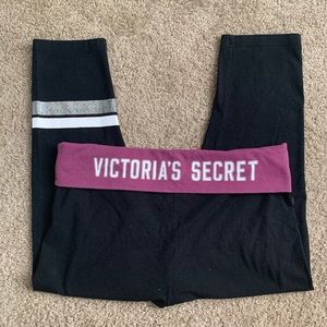 Victoria’s Secret Cropped Yoga Legging